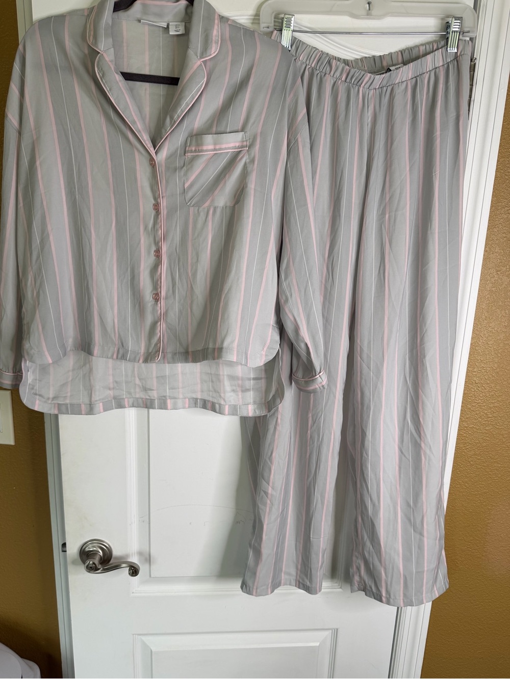 Tabitha Webb Gray and Pink Striped Button-Front Pajama Set. Size S